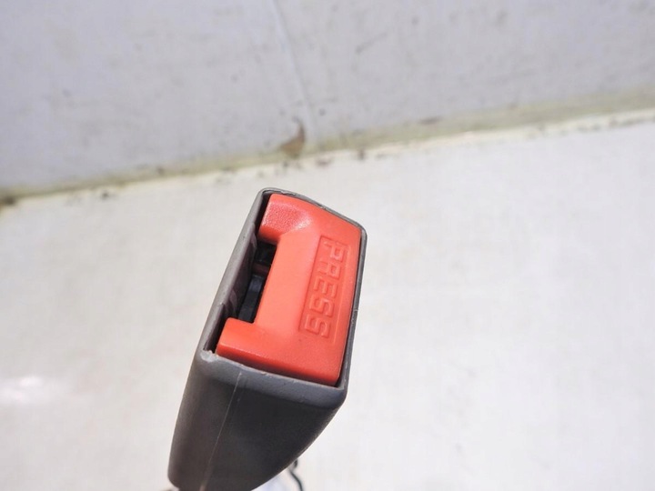 фото №3, Застёжка ремня безопасности правые зад c5 i