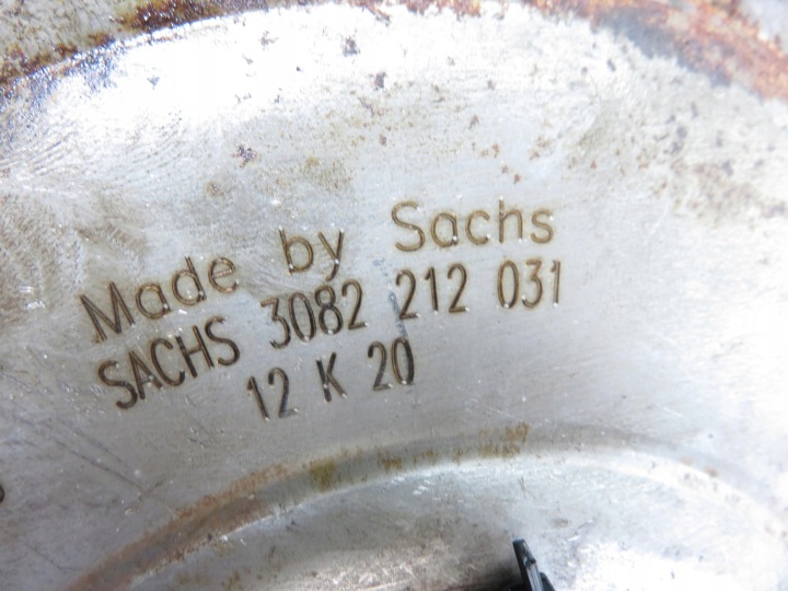 фото №4, Koło маховики vw golf ii 1.6 067105273b 1878005780 3082212031