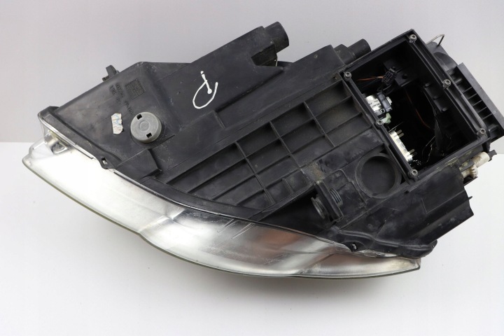 фото №11, Vw passat b6 фара передняя правая перед bi-xenon управляемая европа 3c0941752g