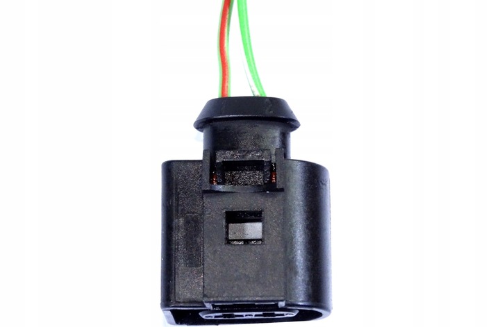 фото №9, Skoda fabia, scala, octavia, superb, yeti штекер насоси склоомивача скло