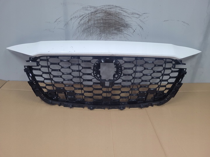 фото №1, Решётка радиатора решётка радиатор mazda cx60 cx-60