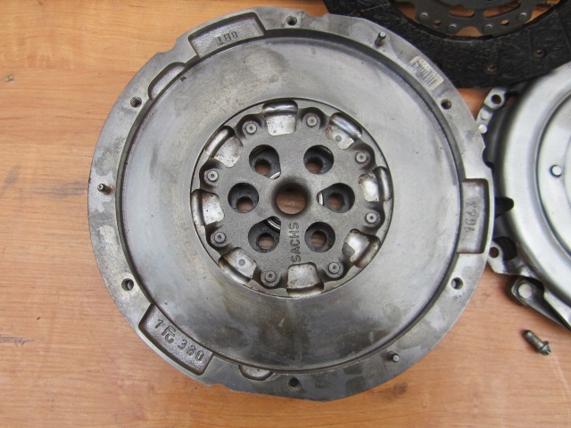 фото №9, Opel insignia b 2.0 cdti b20dth f40 зчеплення колесо двомасовий 55484450