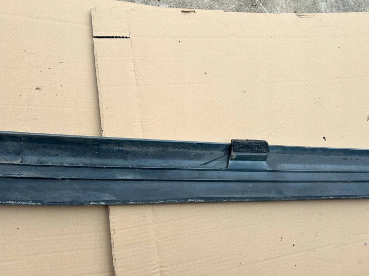 фото №6, Молдинг накладка порога правая vw polo iv 9n cross 6q0853856