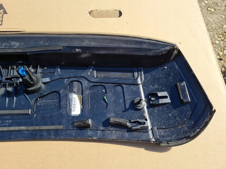 фото №12, Спойлер козирок кришки mercedes gle a167 790 00 00