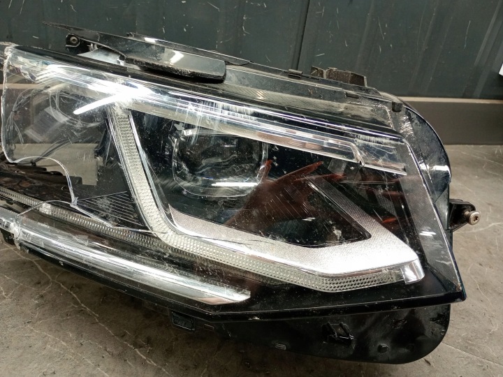 фото №10, 5nn941082h фара правое перед vw tiguan ii рестайлинг