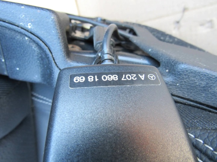 фото №16, Mercedes e c207 w207 207 купе сиденья диван салон кожа komlpet