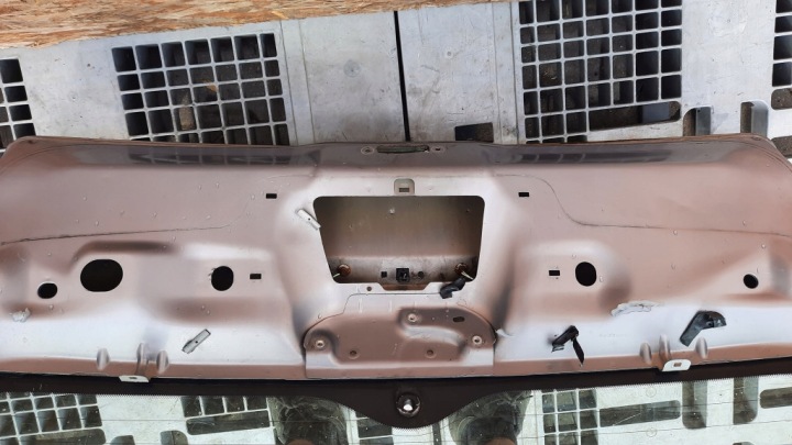 фото №13, Задняя крышка citroen c3 04r hb