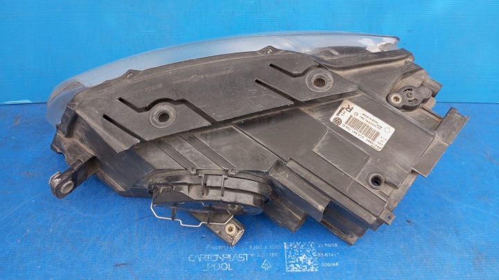 фото №7, Фара права перед ксенон 3c0941754d vw passat b6 европа линза