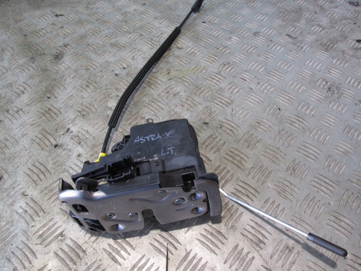 фото №1, Замок дверь левый задний зад opel opel astra k 13596953 ak7 eu