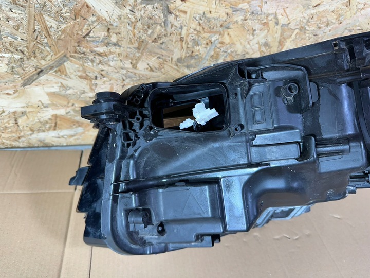 фото №11, Лампа правые перед правая r-line matrix полный led volkswagen touareg iii eu