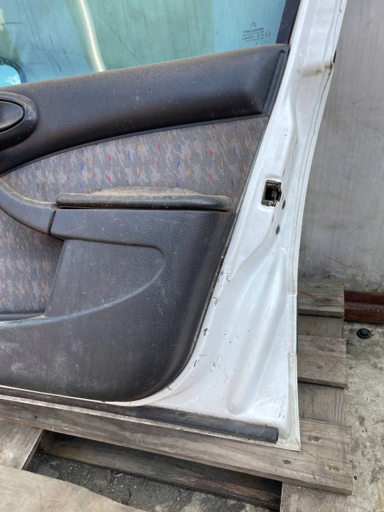 фото №7, Citroen xsara hb 5d дверь правая перед