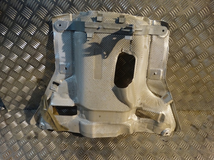 фото №1, Идеальная защита термическая mercedes w205 w213 w238 1