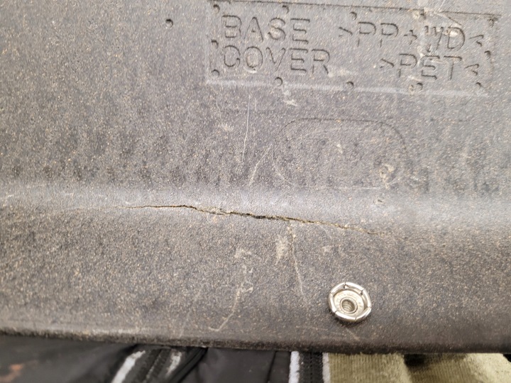 фото №13, Полка багажника зад задняя toyota yaris i 99-05r япония
