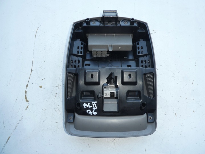 фото №5, Лампа стеля renault master iii 969808041r