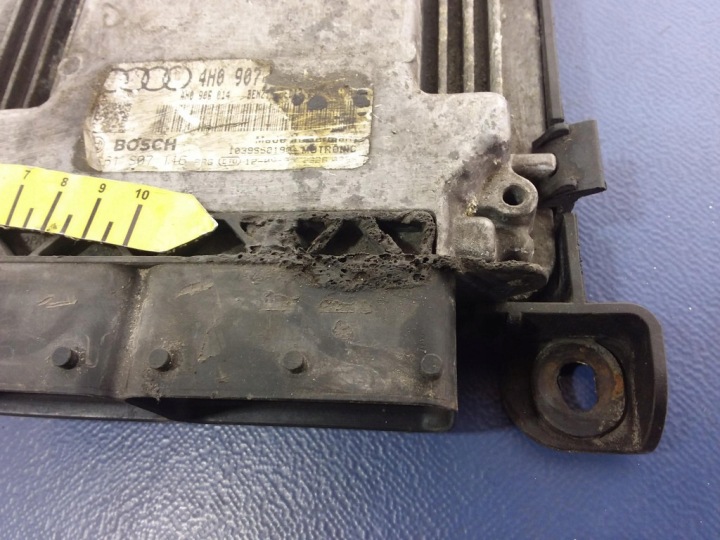 фото №6, Audi a8 s8 d4 4.0 tfsi блок керування двигуном (ecu) 4h0907557 0261s07116