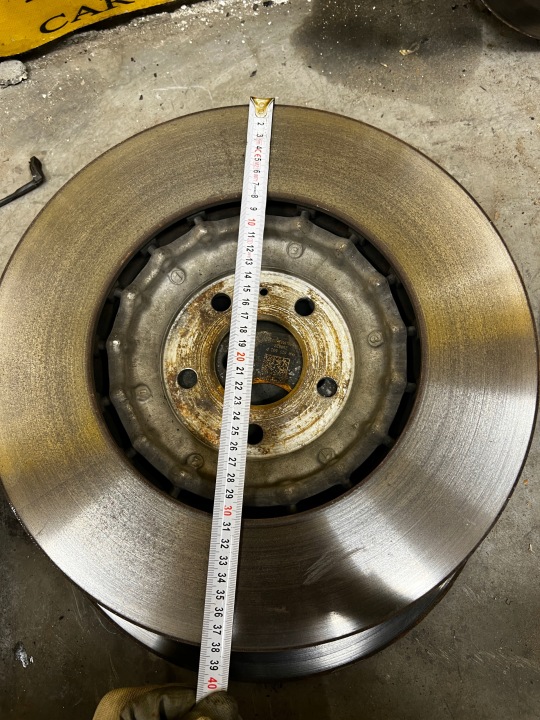 фото №16, Комплект диски зажимы тормозные колодки тормозные audi a8 d4