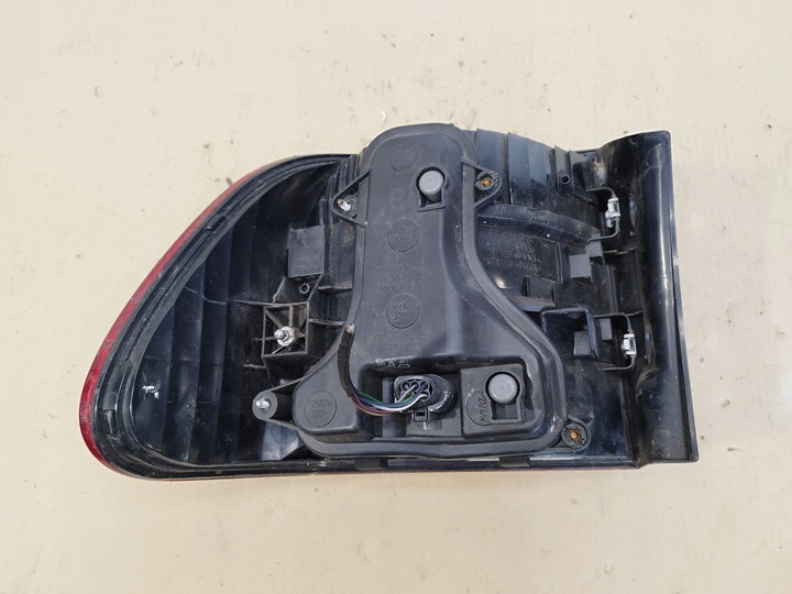 фото №12, Лампа w крыло правая зад задняя porsche cayenne 7l 2002-2007