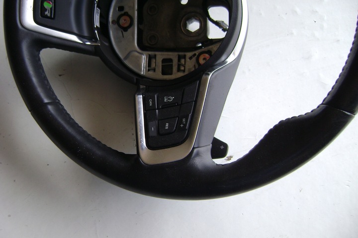 фото №5, Jaguar e-pace r-dynamic - руль лепестки