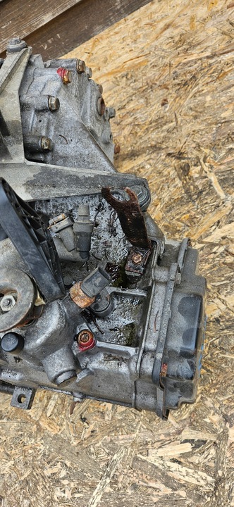 фото №7, Коробка передач коробки передач vw t5 рестайлинг 5 коробки передач lrs 2.0 tdi caa