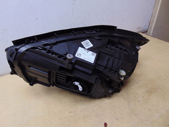 фото №11, Лампа права перед mercedes w247 повний led європа