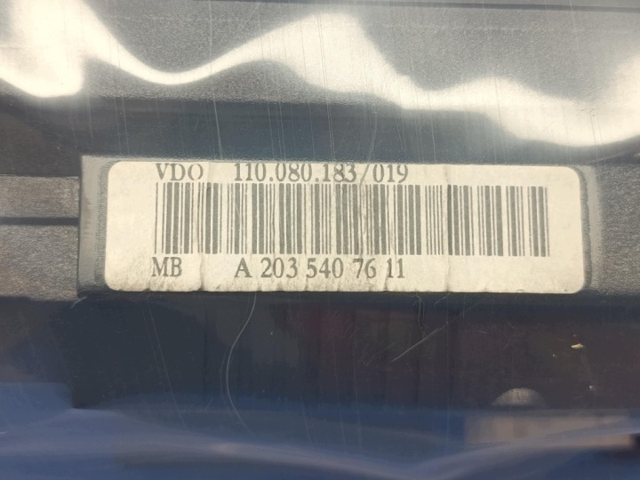 фото №7, Mercedes w203 c180 спідометр  a2035407611 vdo 110.080.183/019 250tys