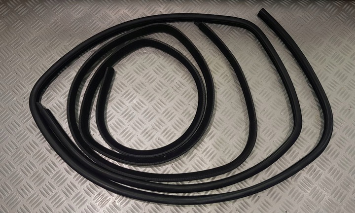 фото №7, Bmw e60 e61 прокладка кузов дверь левая правая перед зад комплект 4szt bdb