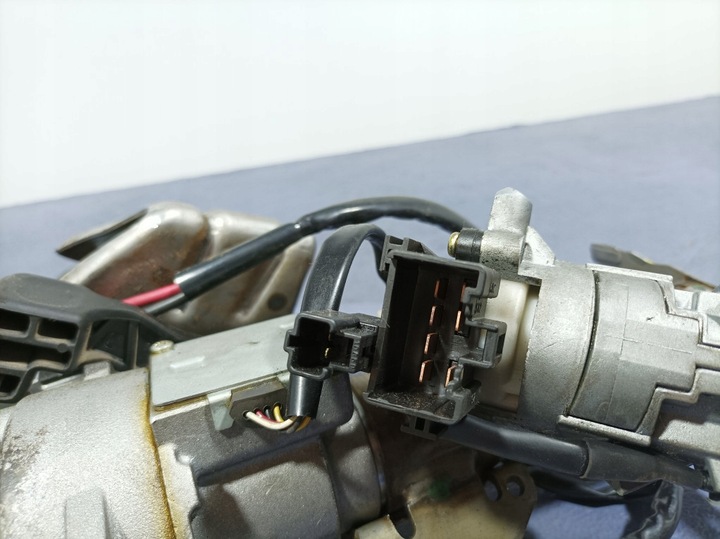 фото №6, Toyota yaris i колонка кермова підсилювач замок запалювання 6900000264