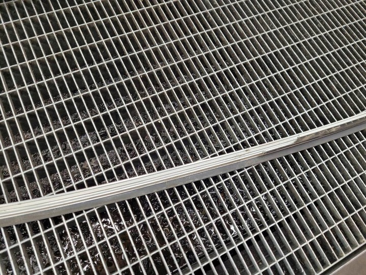 фото №9, Планка крышная левая правая хром kpl audi a5 8t купе 3d 8t0853703 8t0853704