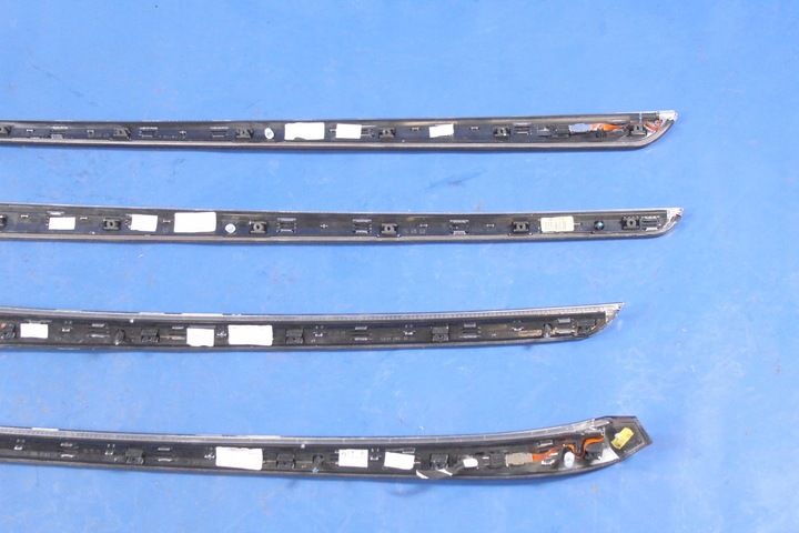 фото №12, Планка обивка дверь mercedes w221 длинный комплект