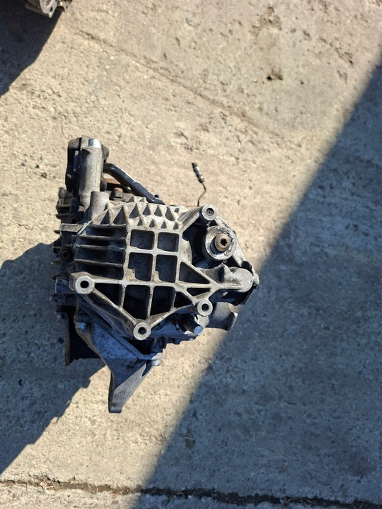 фото №12, Коробка передач коробки передач audi 80/90 b4 1.9 tdi 012301103j baa
