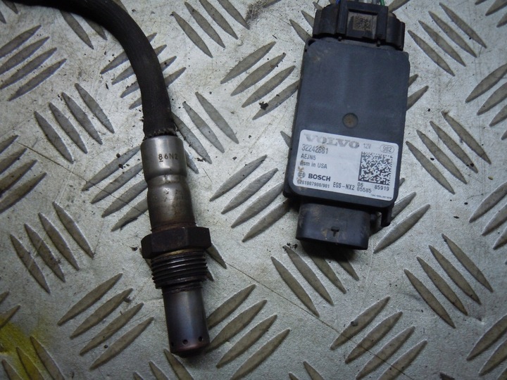 фото №3, Лямбда-зонд датчик nox volvo v40 ii 32242881 kpl