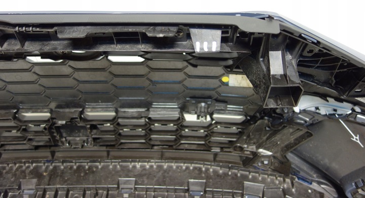 фото №13, Audi a3 s-line 2020- 8y0853651b pod pdc омыватель бампер перед переднее