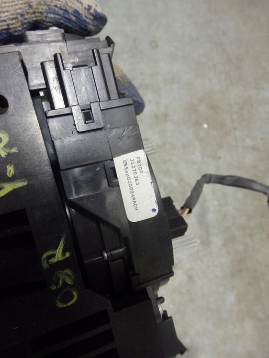 фото №5, Підкермові важелі перемикачі стрічка volvo s80 v70 xc70 2007-2015