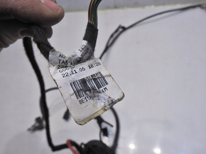 фото №8, Джгут установка підскло audi a4 b7 8e1971271m