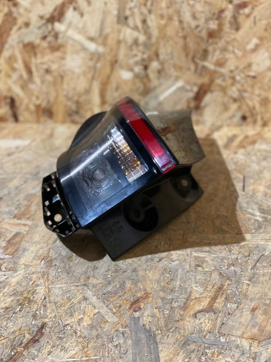 фото №8, Лампа зад задня права toyota yaris cross 23r оригінал європа