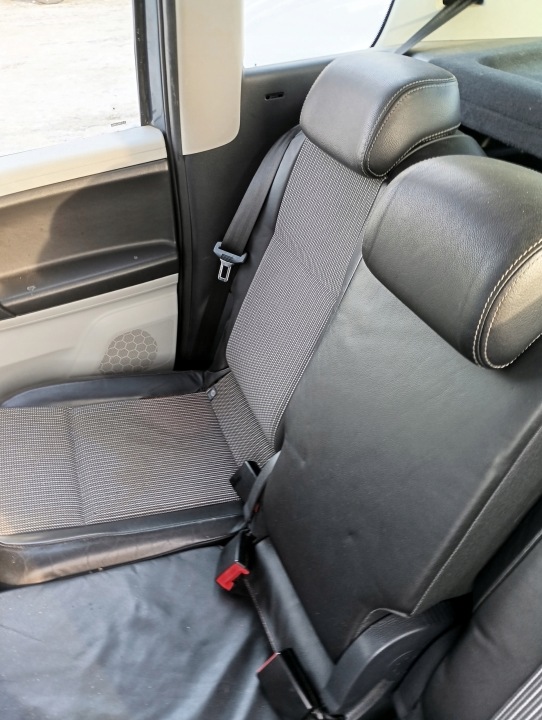 фото №11, Сиденья сиденье диван задняя pół кожа skoda roomster 2009 год