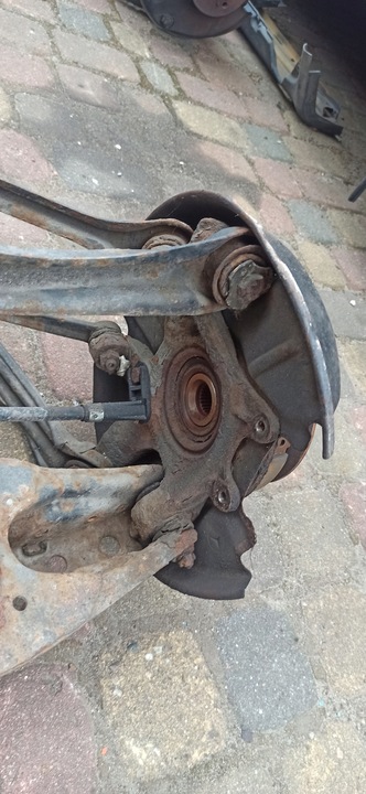 фото №5, Mercedes w124 e sedan купе поворотна опора ступиця зад