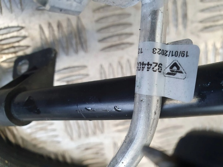 фото №11, Renault megane e-tech 2022-2024 шланг клапан кондиционера