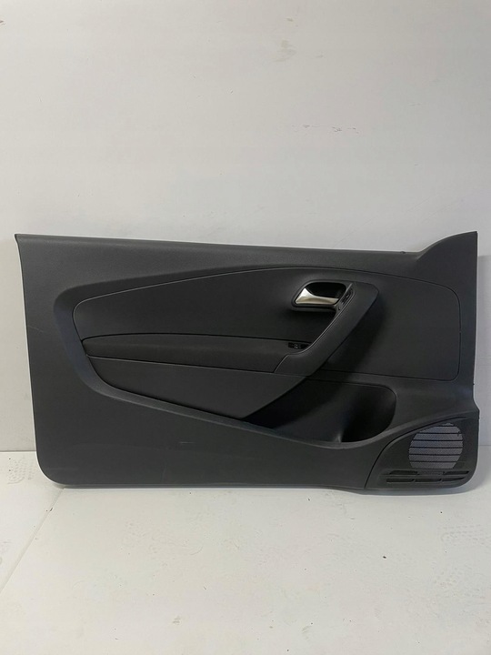 фото №1, Оббивка двері ліва vw polo v 3d