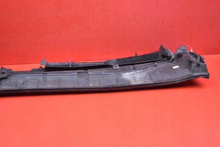 фото №6, Панель під лобовим склом eu 55709-05090 55708-05120 toyota avensis t27 09-11