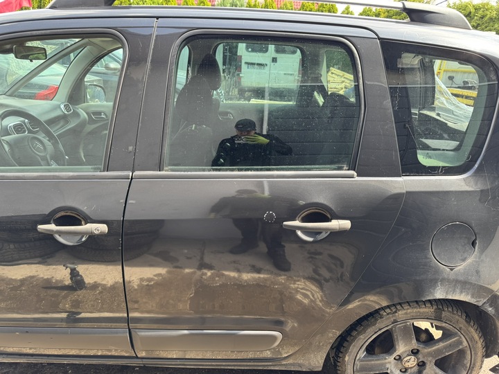 фото №1, Дверь левая задние зад чёрные citroen c3 picasso 08- лак: exld 150um