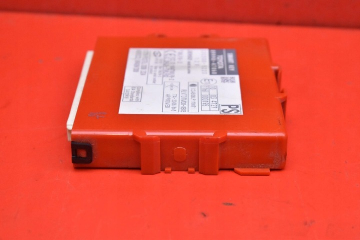 фото №5, Блок керування  модуль smart key 89990-47060 toyota prius iii xw30 1.8 гібрид 99km