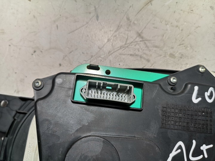 фото №5, Спідометр  прилади dacia logan 1.5 dci 8200752820