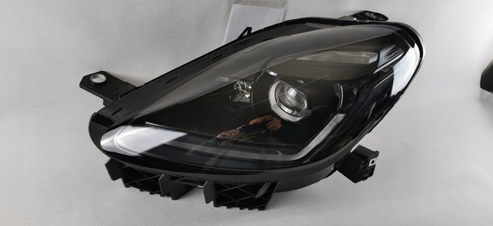 фото №1, Maserati grecale повний led лівий фара