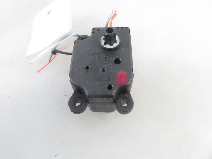 фото №3, Моторчик крышки воздуховод volvo fh ii a7584004