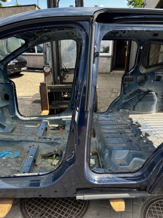 фото №1, Ford tourneo courier стійка поріг b лівий