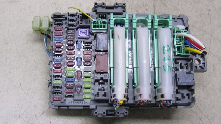 фото №1, Honda cr-v iv 2.0 коробка запобіжників t1e-e120