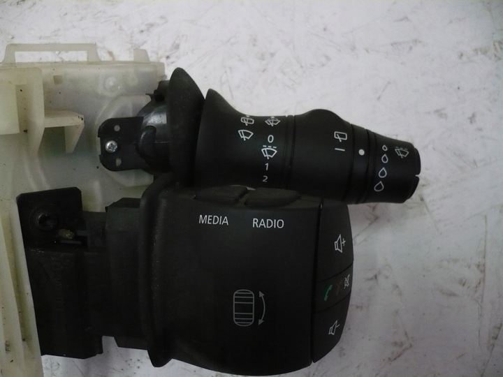 фото №4, Переключатель комбинированный света лента renault zoe