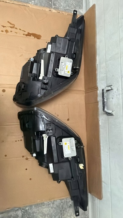 фото №8, Hyundai i40 2015- рестайлинг лампа правая левая перед ксенон