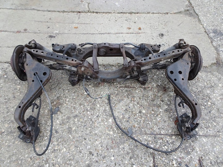 фото №8, Балка зад підвішування kpl. nissan qashqai j10 06-13 r.